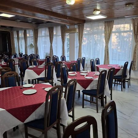 Hotel Traian Caciulata Călimăneşti Εξωτερικό φωτογραφία