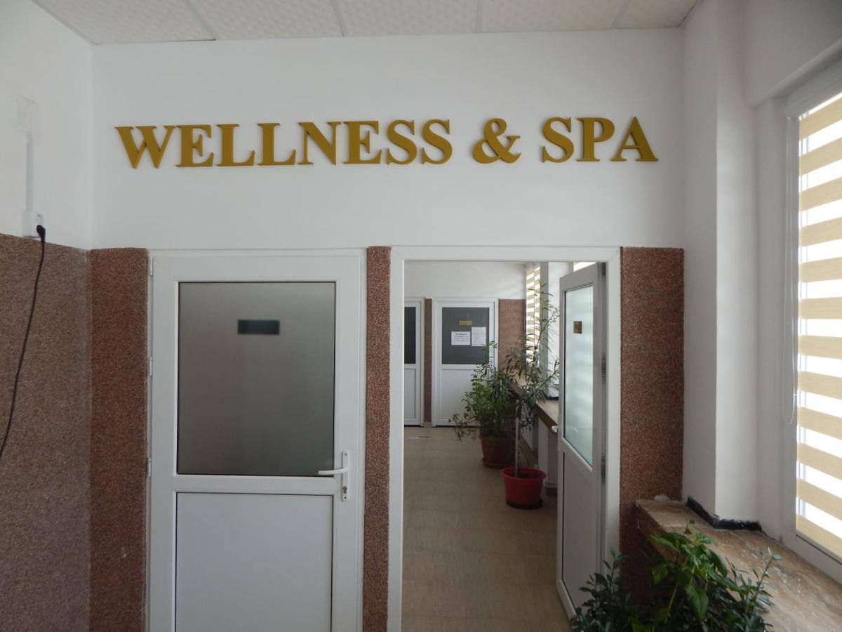 Hotel Traian Caciulata Călimăneşti Εξωτερικό φωτογραφία
